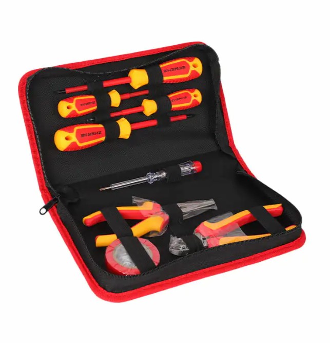 Set de șurubelnițe izolate: combinația perfectă între electrician și inovație în materie de siguranță