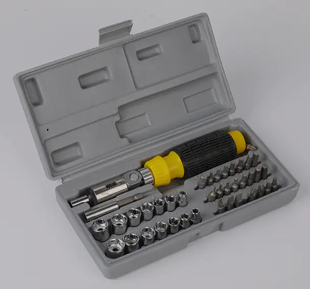 Set de biți cu clichet: un instrument de reparație mecanic eficient și convenabil